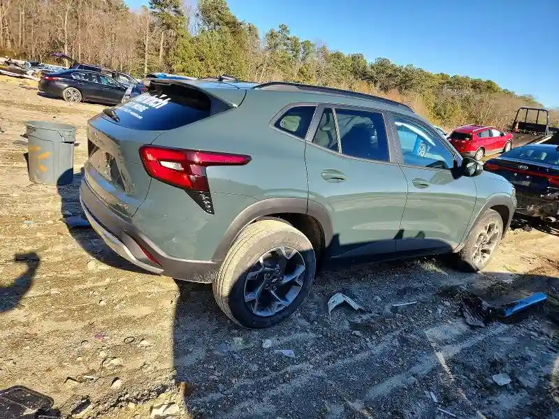 KL77LHEPXSC280082 2025 CHEVROLET TRAX-2