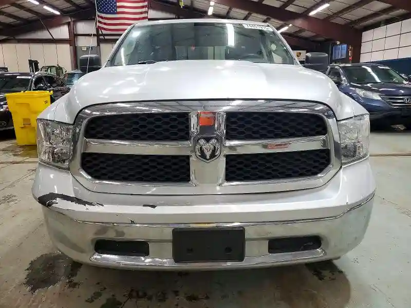 1C6RR7GG0GS327867 2016 RAM 1500-4