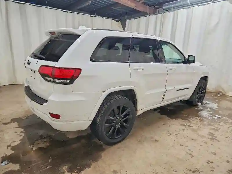 1C4RJFAG0JC351350 2018 JEEP GRAND CHEROKEE-2