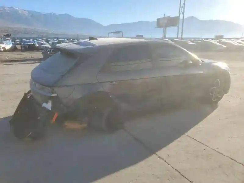 KM8KNDAF8PU169248 2023 HYUNDAI IONIQ-2