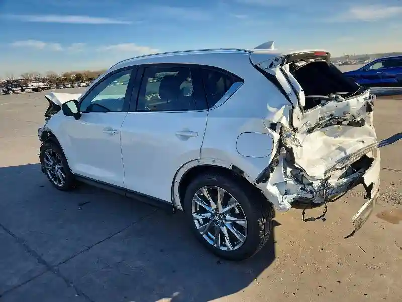 JM3KFBEY1L0860776 2020 MAZDA CX-5-1