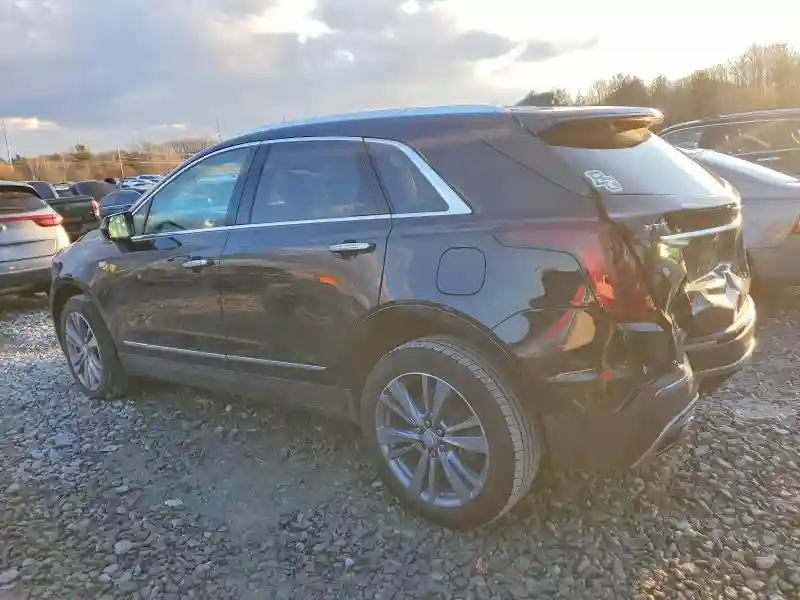 1GYKNDR44RZ752424 2024 CADILLAC XT5-1