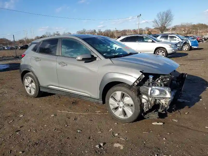 KM8K33AGXMU103367 2021 HYUNDAI KONA-3