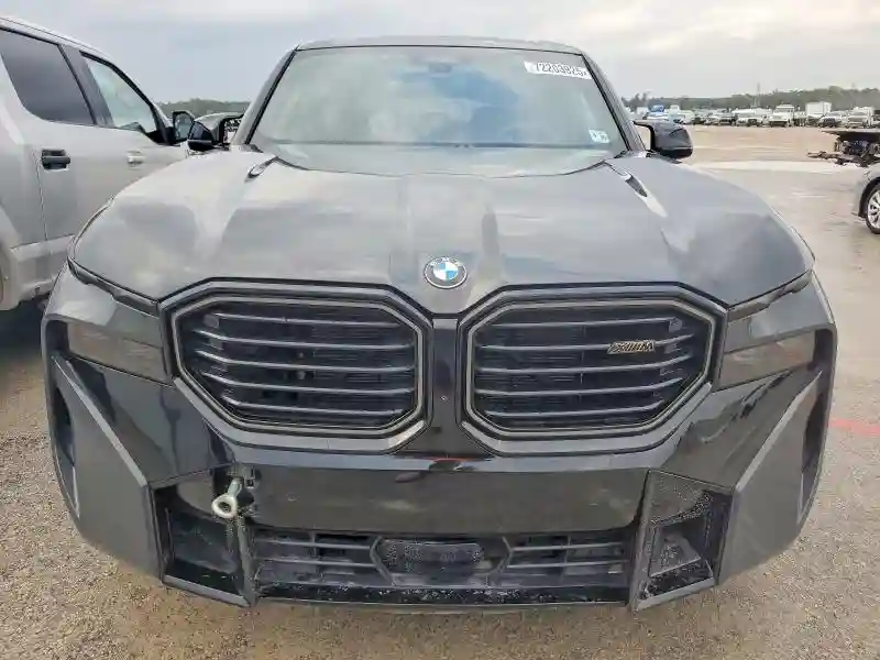 5YM23CS06S9Z37228 2025 BMW XM-4