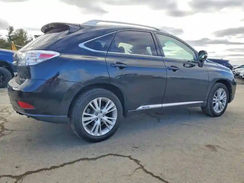 JTJBC1BA2A2031779 2010 LEXUS RX450-2