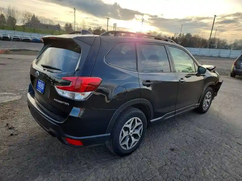 JF2SKADC0PH411313 2023 SUBARU FORESTER-2