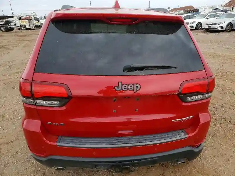 1C4RJFLT8JC394473 2018 JEEP GRAND CHEROKEE-5
