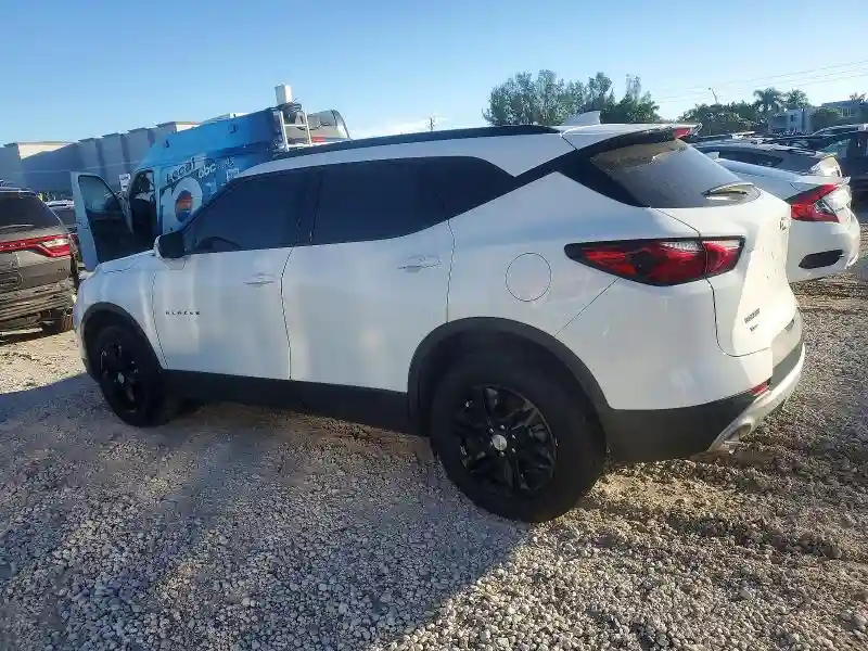 3GNKBDRS3MS510251 2021 CHEVROLET BLAZER-1