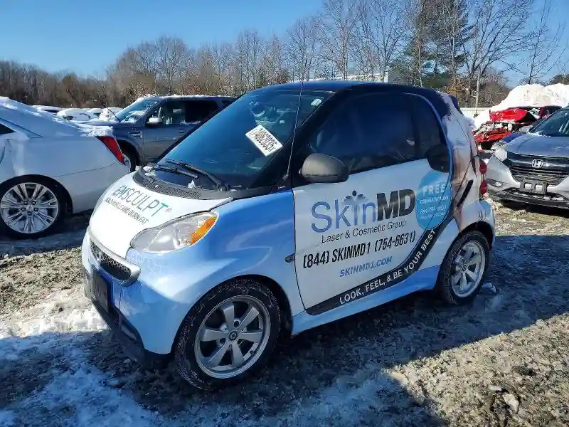 WMEEJ3BA9DK615233 2013 SMART FORTWO-0