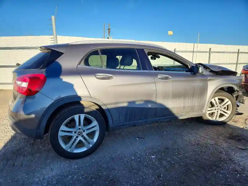 WDCTG4GB4JJ500482 2018 MERCEDES-BENZ GLA-CLASS-2