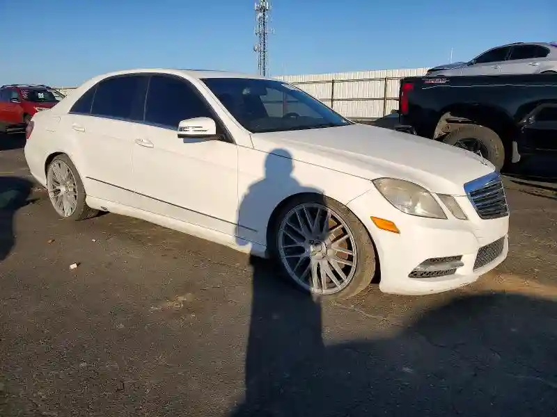 WDDHF5KB1DA665363 2013 MERCEDES-BENZ E-CLASS-3