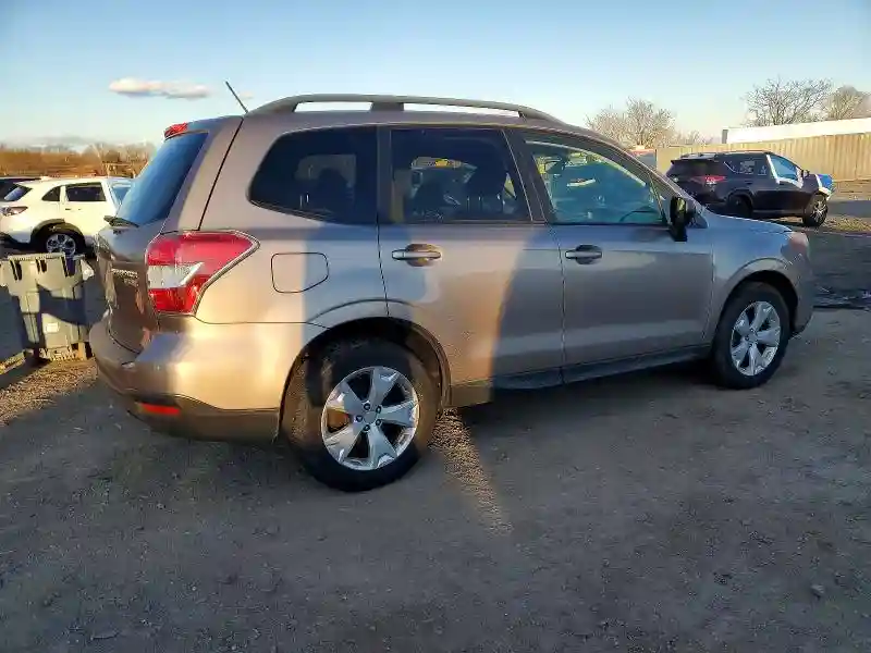 JF2SJADC1FH418840 2015 SUBARU FORESTER-2