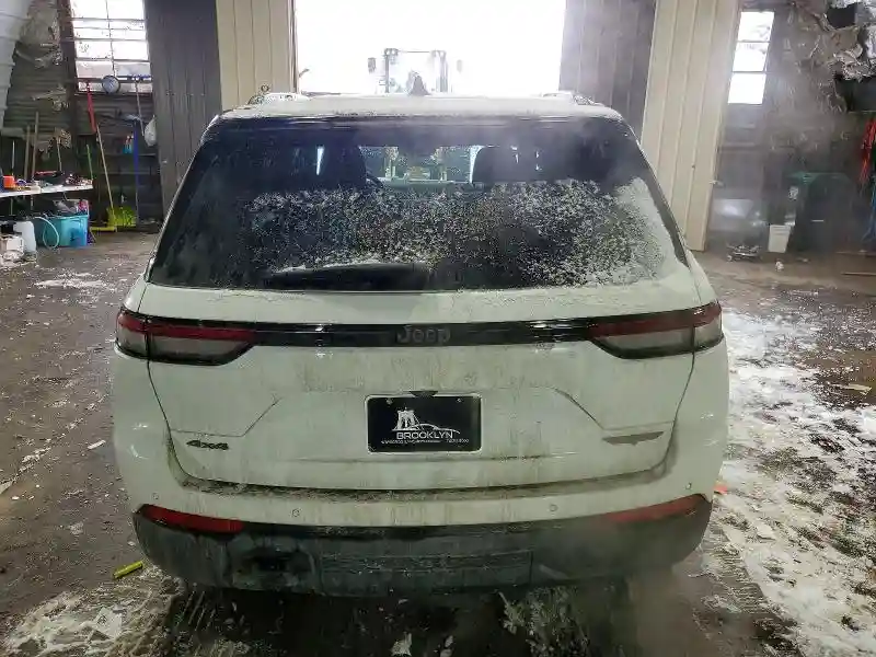 1C4RJHCG2N8623219 2022 JEEP GRAND CHEROKEE-5