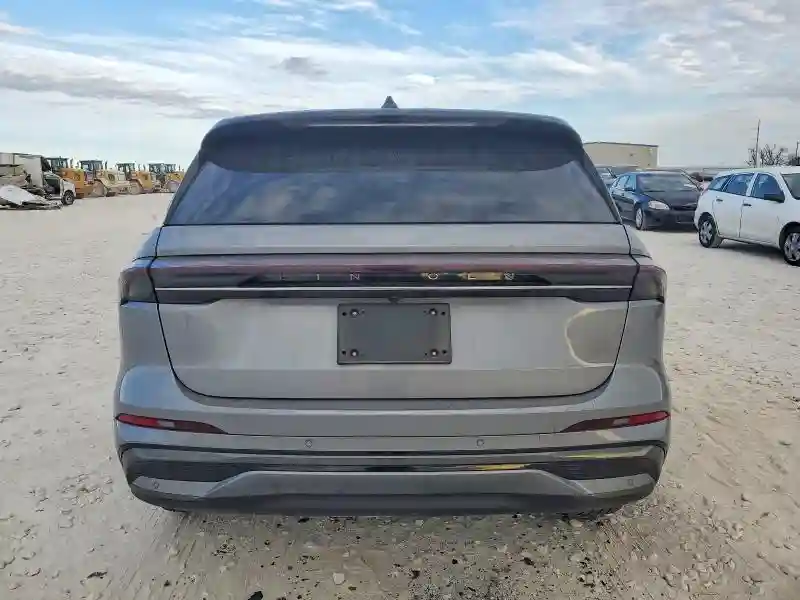 5LMPJ8KA9SJ918920 2025 LINCOLN NAUTILUS-5