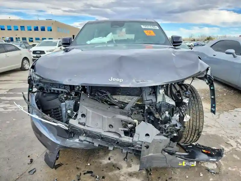 1C4RJKAG4S8662096 2025 JEEP CHEROKEE-4