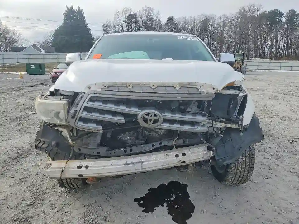 5TDJY5G19DS090888 2013 TOYOTA SEQUOIA-4