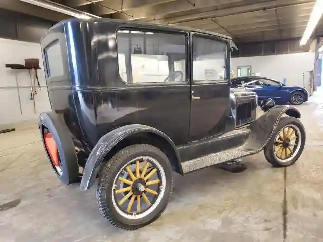 12418191 1926 FORD MODEL-T-2