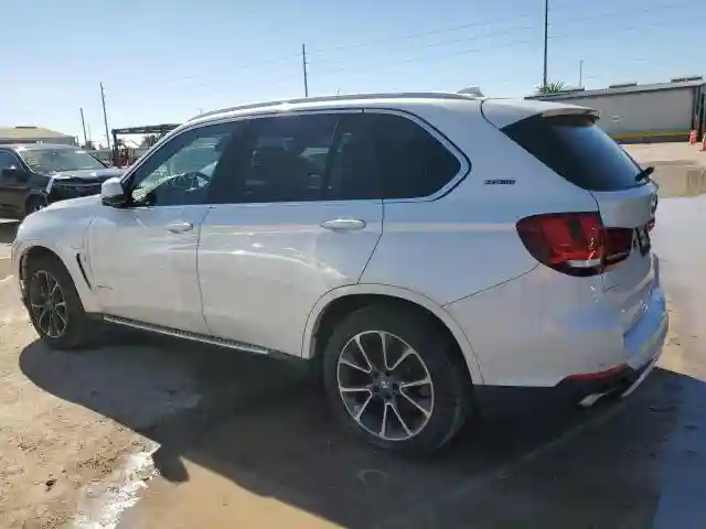 5UXKT0C54J0W00608 2018 BMW X5-1