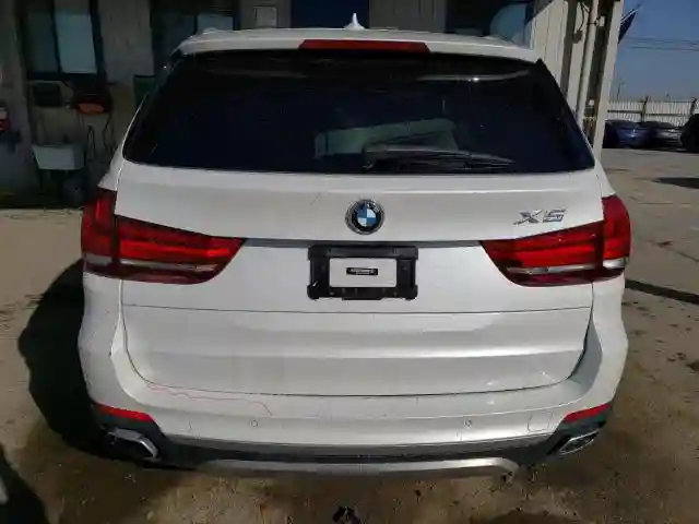 5UXKR2C5XJ0Z16086 2018 BMW X5-5
