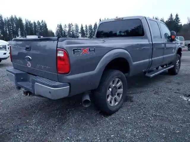 1FT8W3BT8BEC86583 2011 FORD F350-2