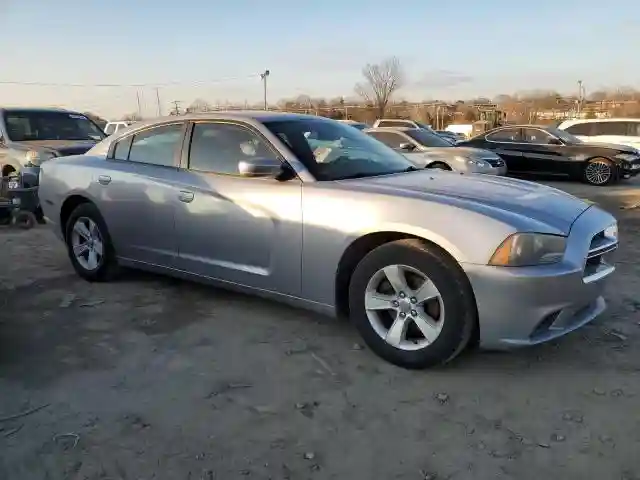 2C3CDXBGXDH610188 2013 DODGE CHARGER-3