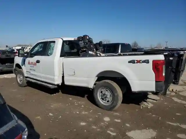 1FT7X2BT1HEE80562 2017 FORD F250-1
