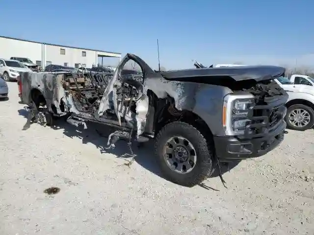 1FT8W3BM7PED50399 2023 FORD F350-3
