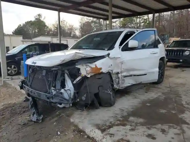 1C4RJEAG3JC260342 2018 JEEP GRAND CHEROKEE-0