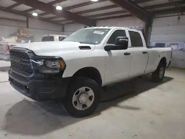 3C63R3GJ0PG542246 2023 RAM 3500-0