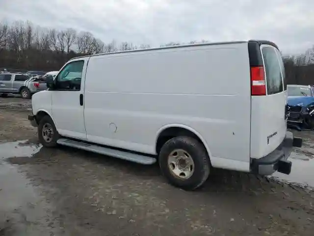 1GTW7AFP6M1300318 2021 GMC SAVANA-1