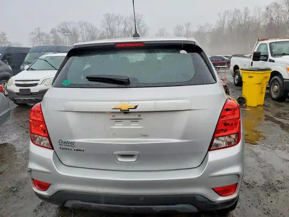 3GNCJNSB7JL387423 2018 CHEVROLET TRAX-5