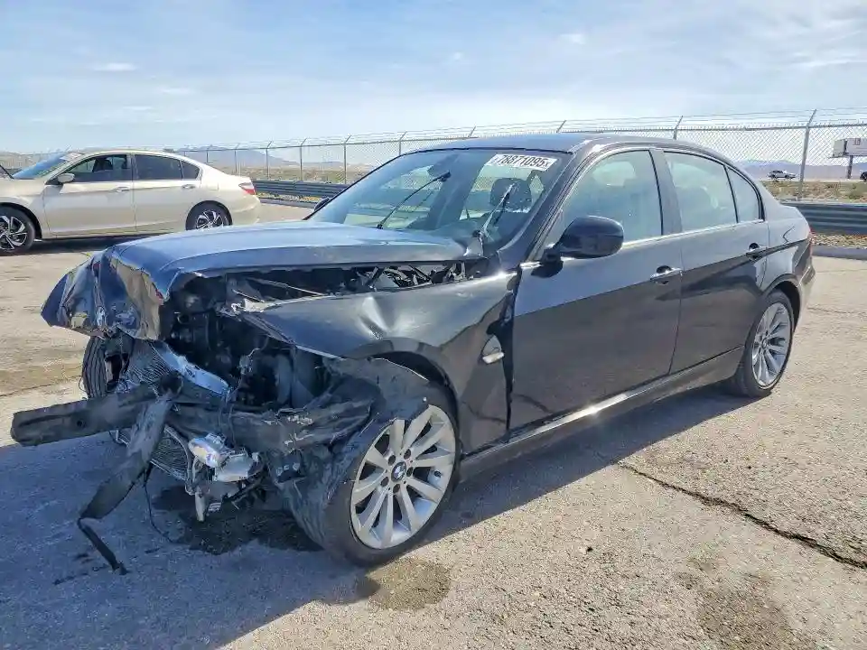 WBAPH5G50BNM83451 2011 BMW 3 SERIES-0