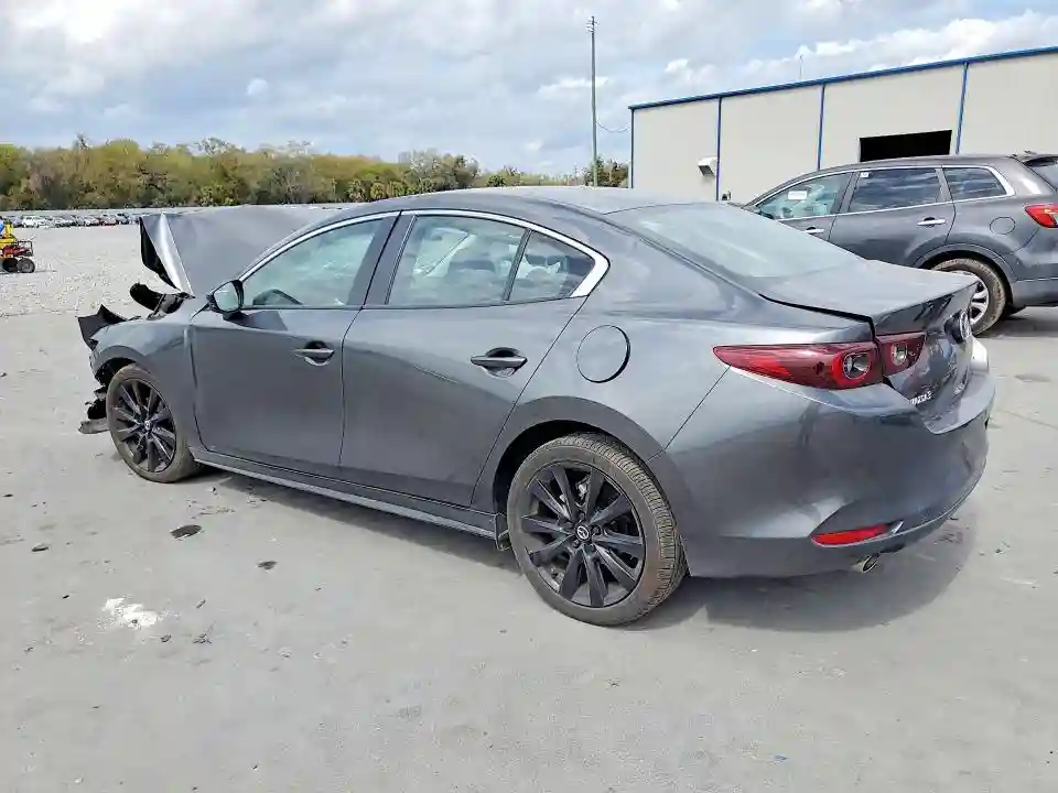 3MZBPABM8SM464404 2025 MAZDA 3-1