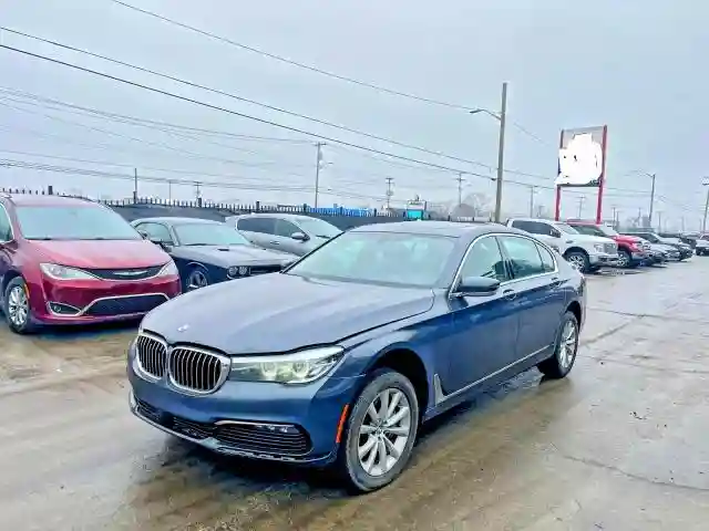 WBA7E4C54JGV23896 2018 BMW 7 SERIES-1