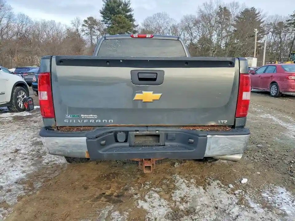 1GCRKTE3XBZ142408 2011 CHEVROLET ALL MODELS-5