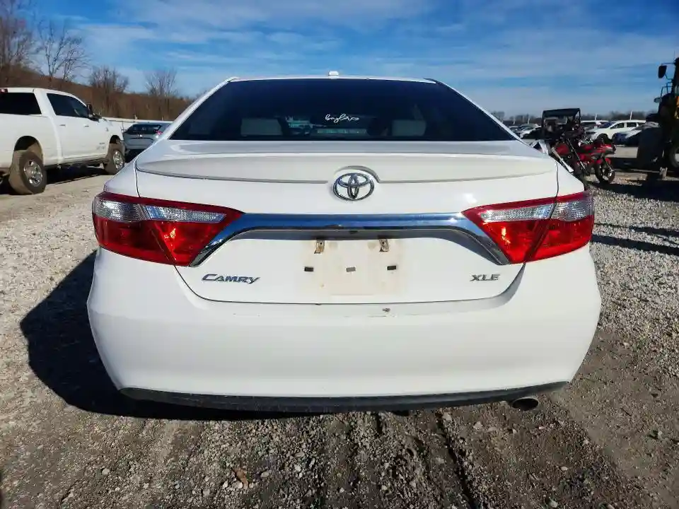 4T1BF1FK7FU975159 2015 TOYOTA CAMRY-5