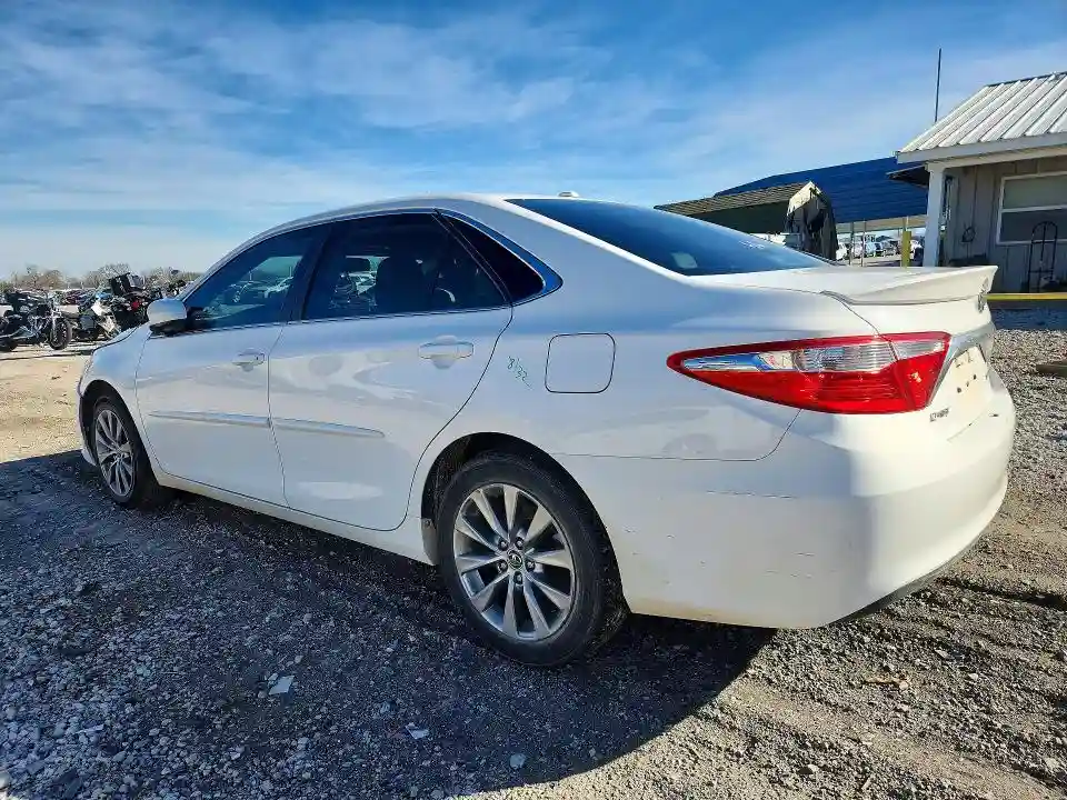 4T1BF1FK7FU975159 2015 TOYOTA CAMRY-1