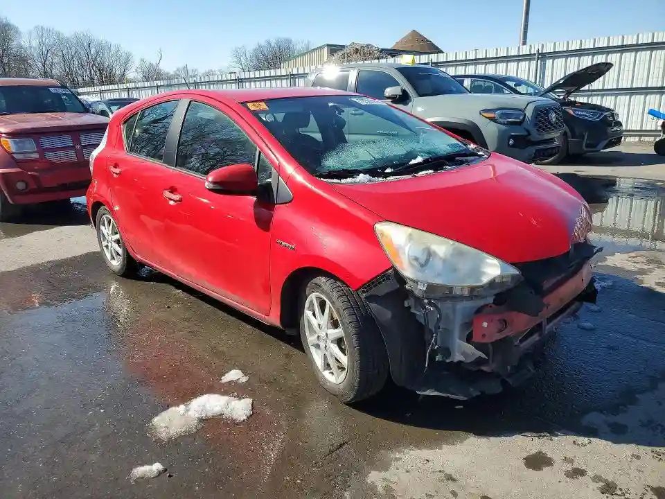 JTDKDTB32C1016611 2012 TOYOTA PRIUS-3
