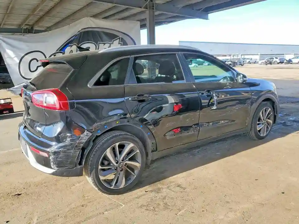 KNDCE3LC9H5045118 2017 KIA NIRO-2