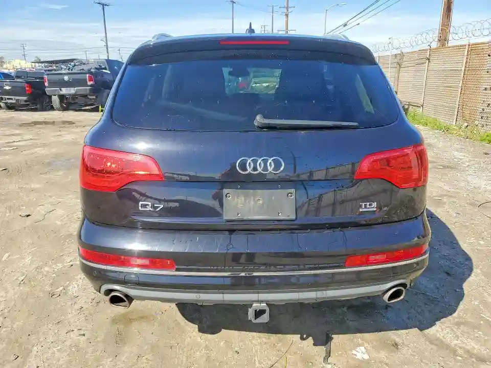 WA1LMAFE5ED013640 2014 AUDI Q7-5