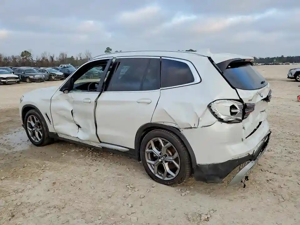 5UX43DP02R9W89858 2024 BMW X3-1