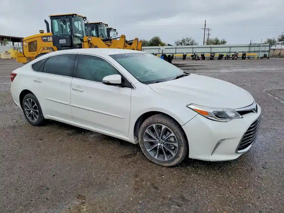 4T1BK1EB5JU286887 2018 TOYOTA AVALON-3