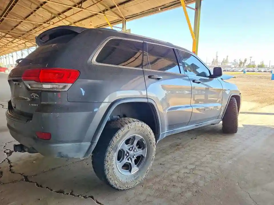 1C4RJFAG9HC951276 2017 JEEP GRAND CHEROKEE-2