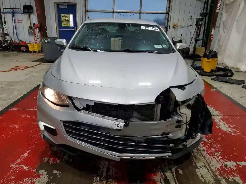 1G1ZD5ST8JF264932 2018 CHEVROLET MALIBU-4