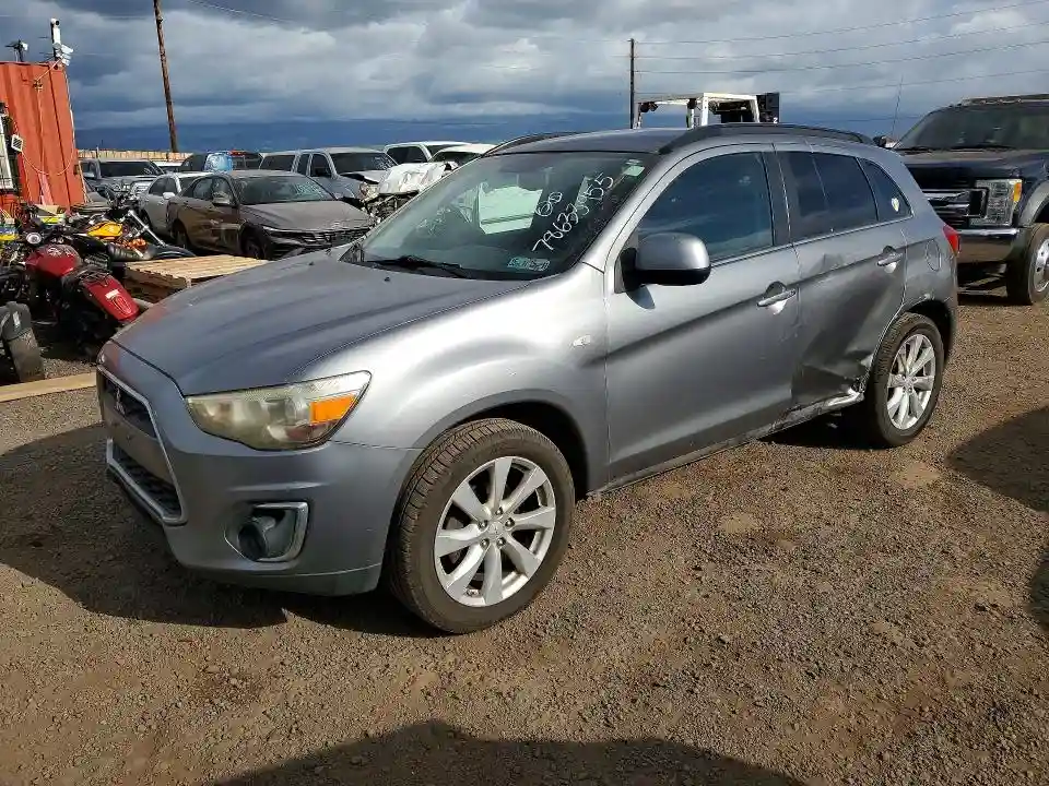 4A4AR4AU8EE015822 2014 MITSUBISHI OUTLANDER-0