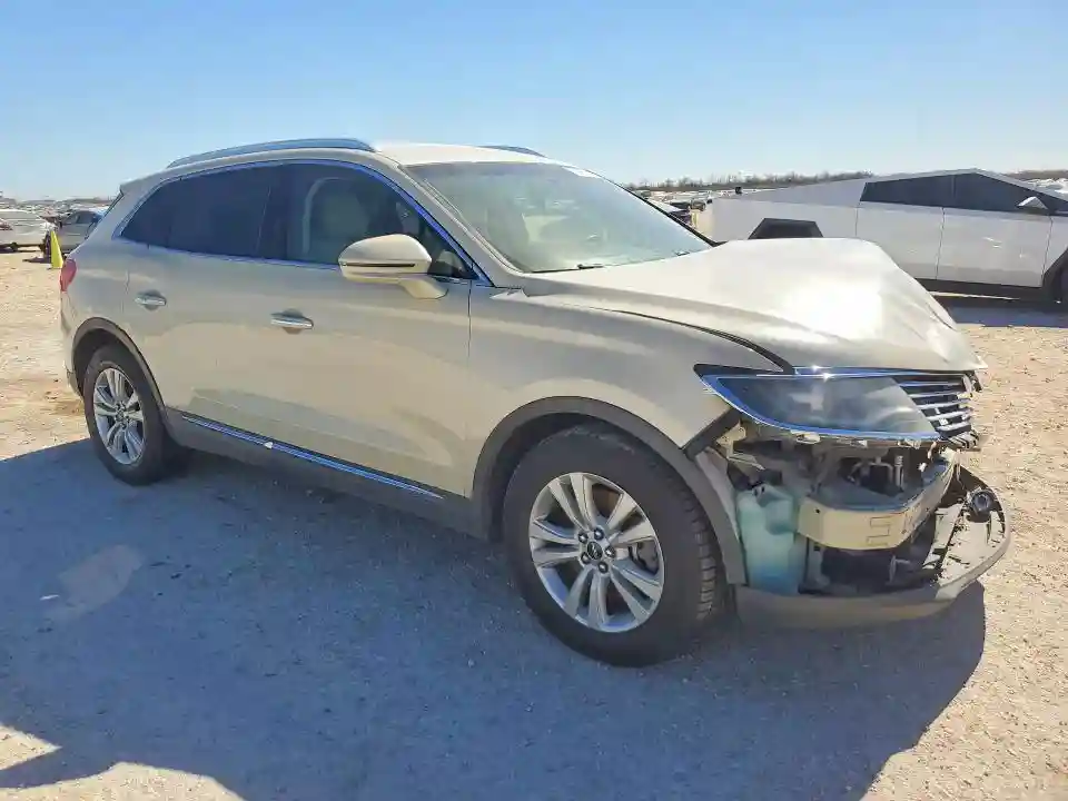 2LMPJ6JR5JBL20684 2018 LINCOLN MKX-3