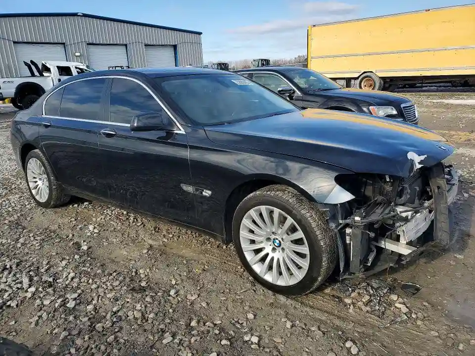 WBAKC8C55CC436462 2012 BMW 7 SERIES-3