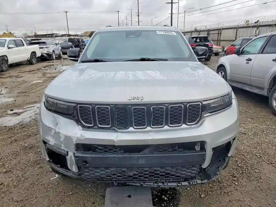 1C4RJKBG9M8121305 2021 JEEP GRAND CHEROKEE-4