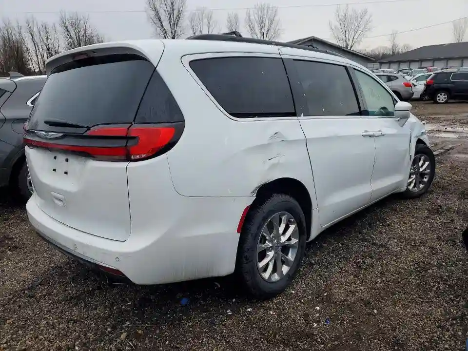 2C4RC3BG6NR161573 2022 CHRYSLER PACIFICA-2