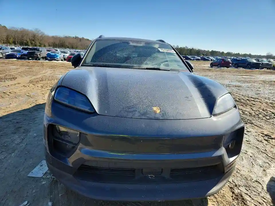 WP1AA2XA5SL002111 2025 PORSCHE MACAN 4-4